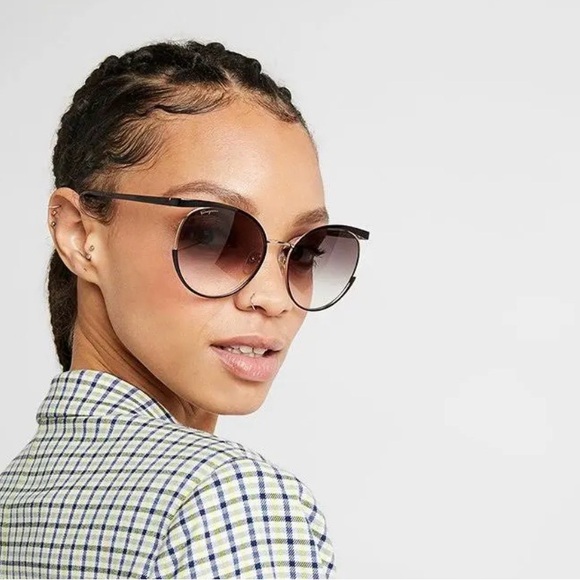 NEW Salvatore Ferragamo Sunglasses
